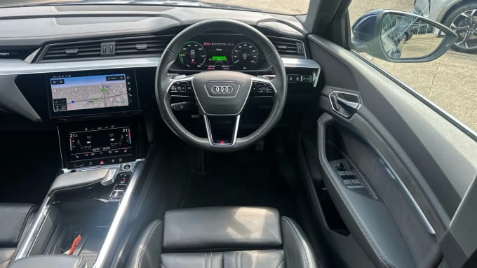 2022 Audi E-tron