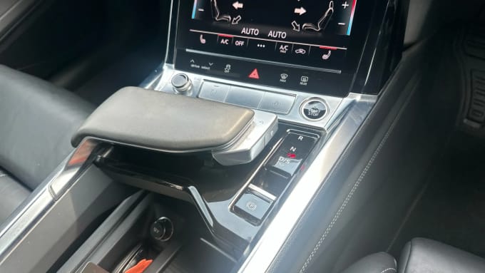 2022 Audi E-tron