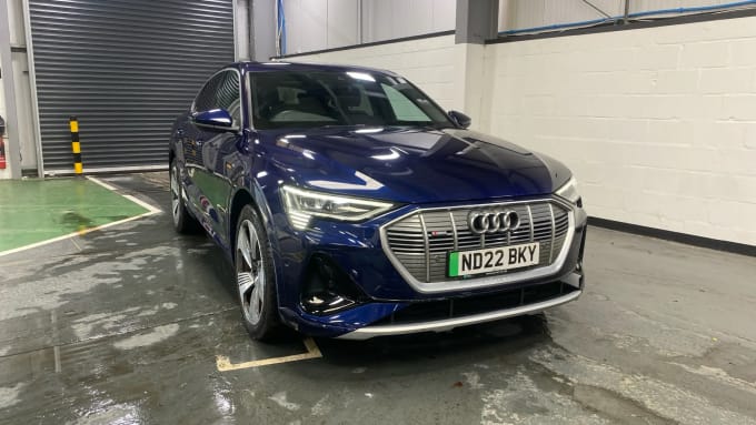 2022 Audi E-tron