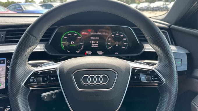 2022 Audi E-tron