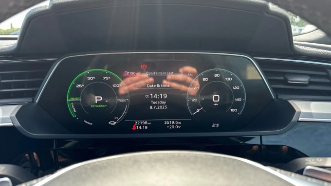 2022 Audi E-tron