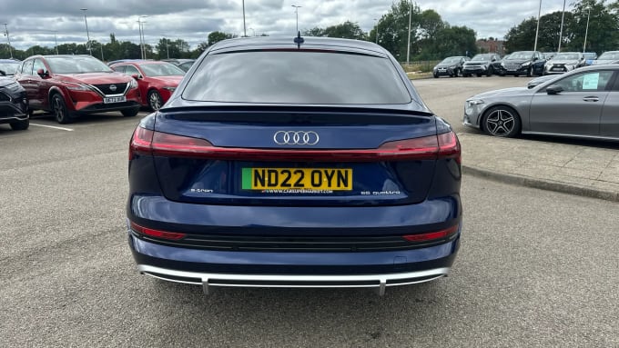 2022 Audi E-tron