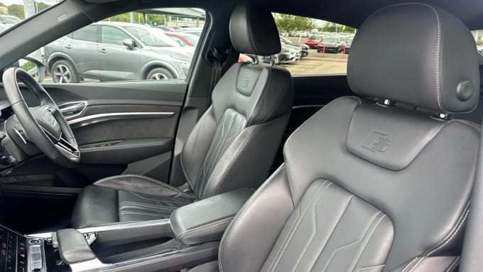 2022 Audi E-tron