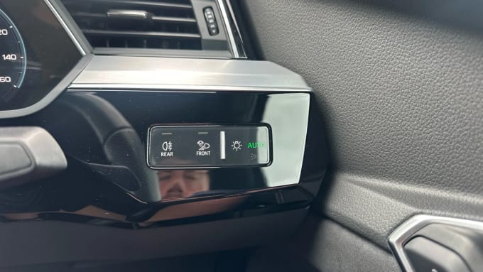 2022 Audi E-tron