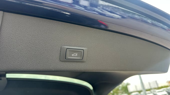 2022 Audi E-tron