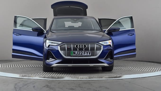 2022 Audi E-tron