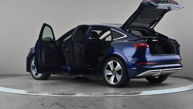 2022 Audi E-tron