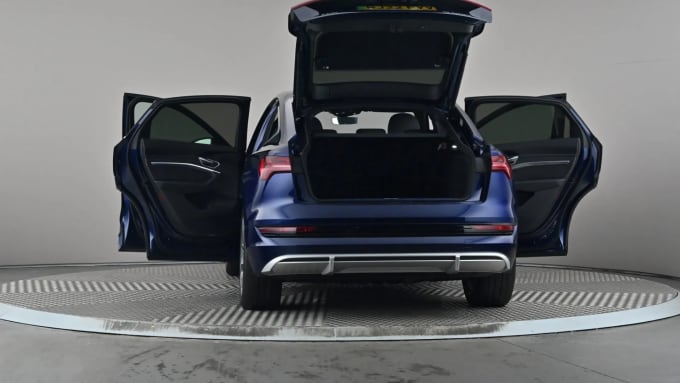 2022 Audi E-tron