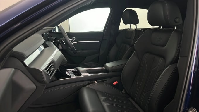 2022 Audi E-tron
