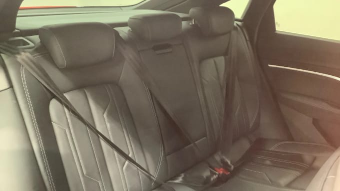 2022 Audi E-tron