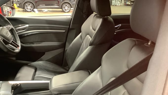 2022 Audi E-tron