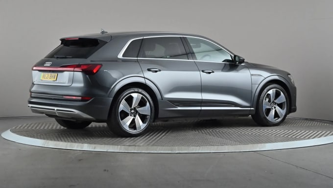 2021 Audi E-tron