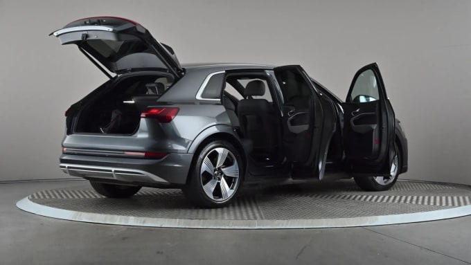 2021 Audi E-tron