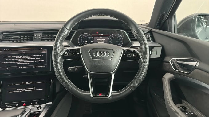 2021 Audi E-tron