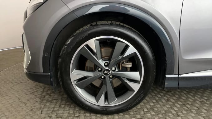 2022 Audi Q4
