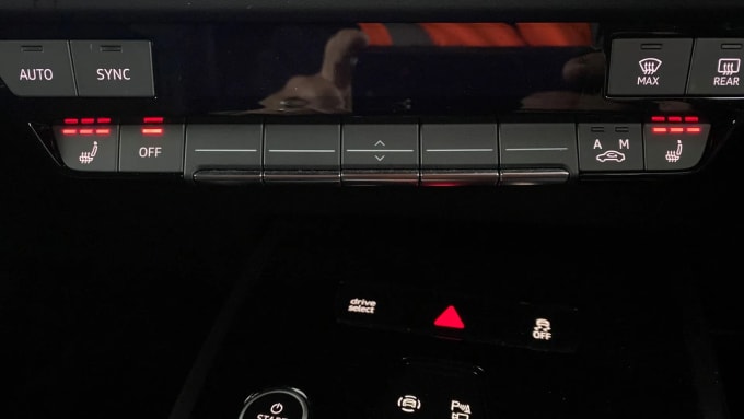 2022 Audi Q4