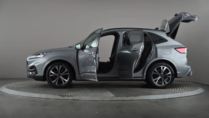 2022 Ford Kuga