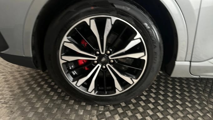 2022 Ford Kuga