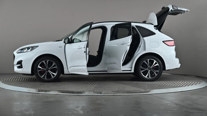 2022 Ford Kuga