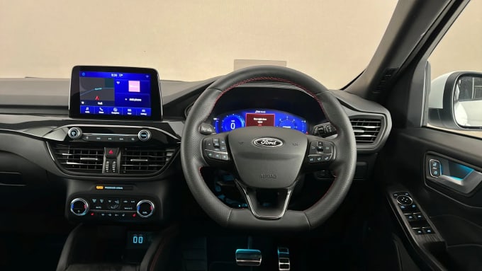 2022 Ford Kuga