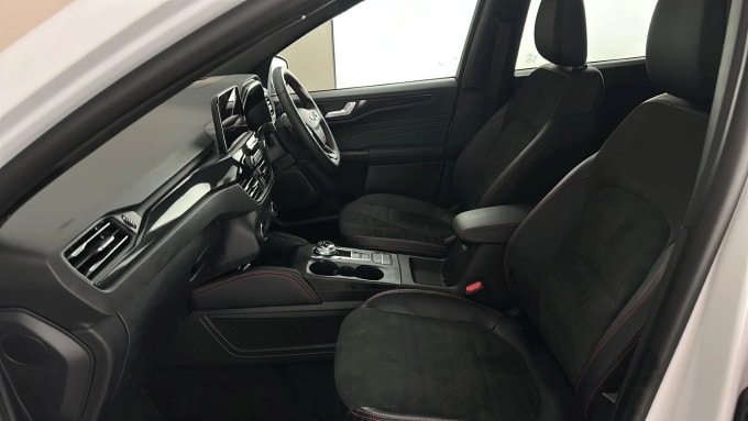 2022 Ford Kuga