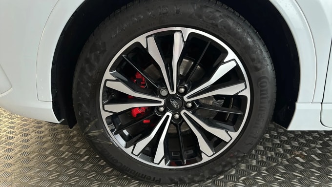 2022 Ford Kuga