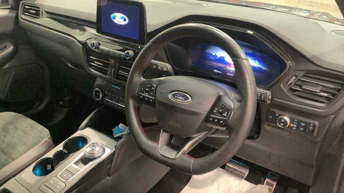 2023 Ford Kuga