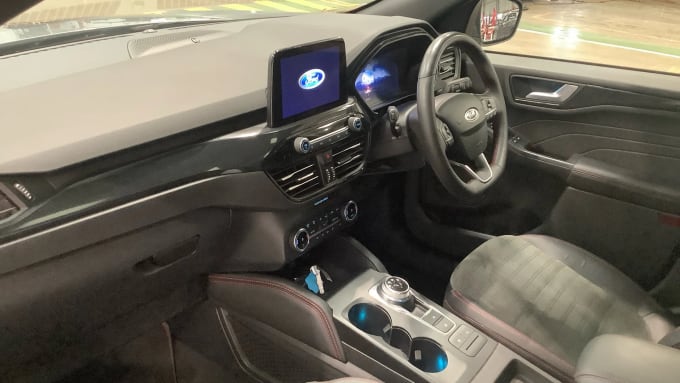 2023 Ford Kuga