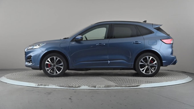 2022 Ford Kuga