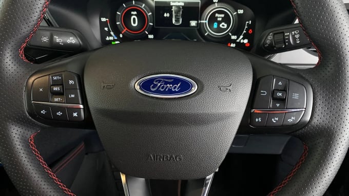 2022 Ford Kuga