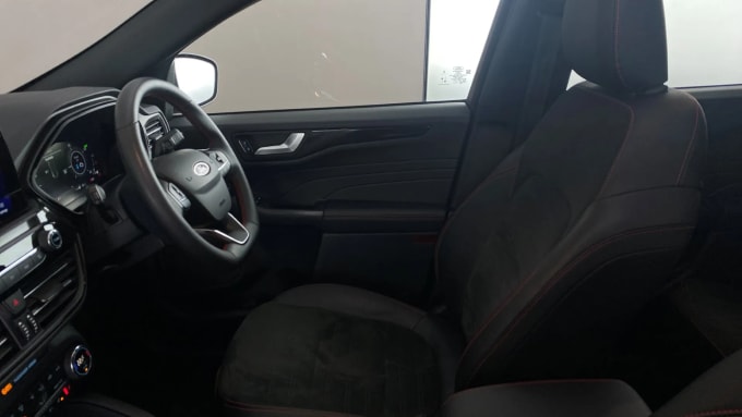 2022 Ford Kuga