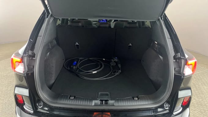 2022 Ford Kuga