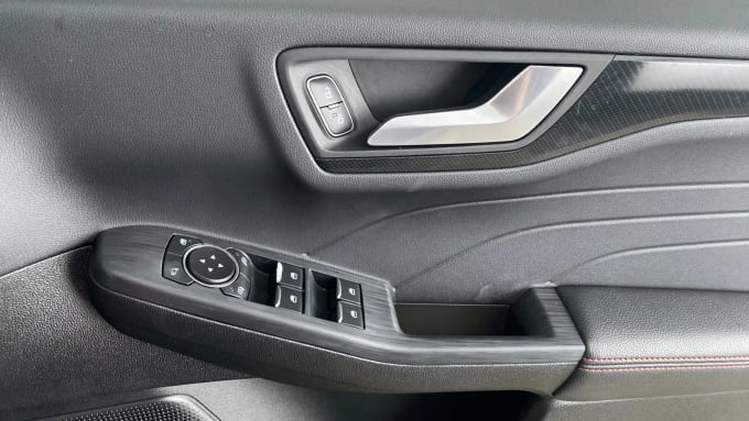2022 Ford Kuga