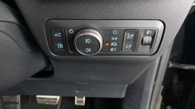 2022 Ford Kuga