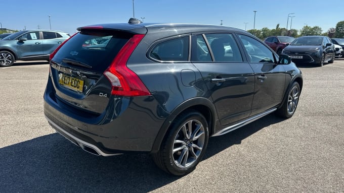 2017 Volvo V60