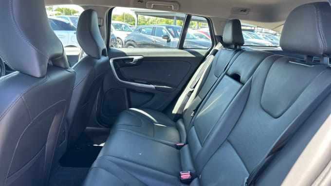 2017 Volvo V60
