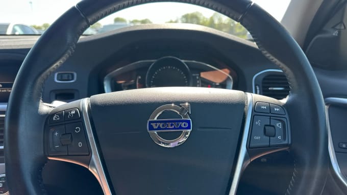 2017 Volvo V60
