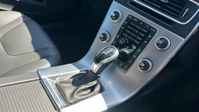 2017 Volvo V60