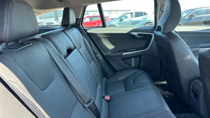2017 Volvo V60