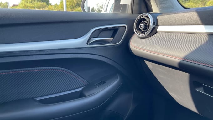 2023 Mg Motor Uk Zs