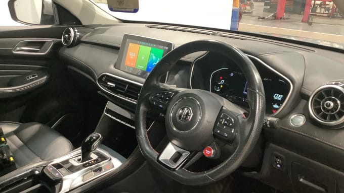 2022 Mg Motor Uk Hs