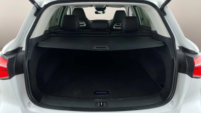 2023 Mg Motor Uk Hs