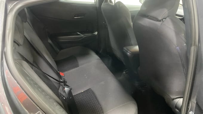 2022 Toyota C-hr