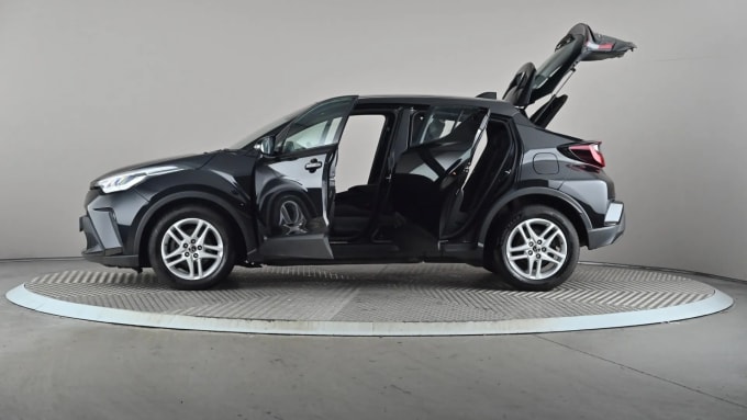 2023 Toyota C-hr