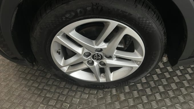 2023 Toyota C-hr