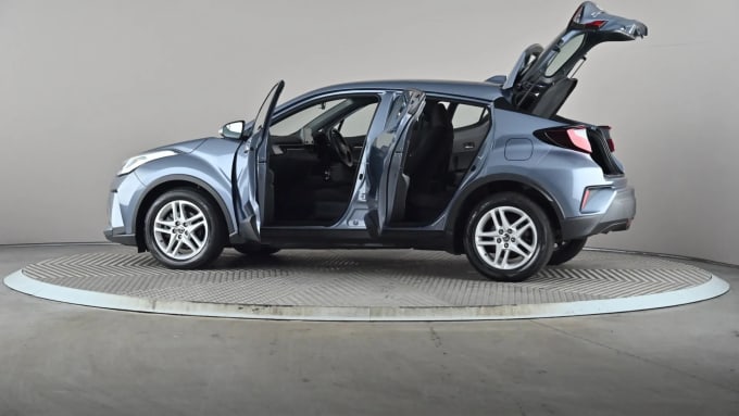 2022 Toyota C-hr