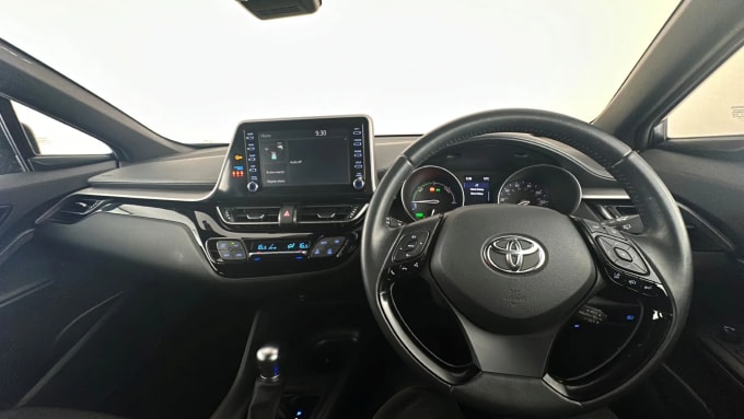 2022 Toyota C-hr