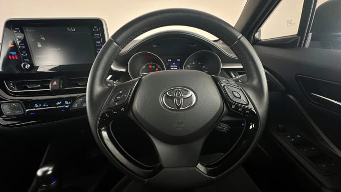 2022 Toyota C-hr