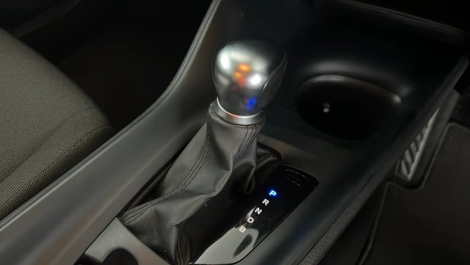 2022 Toyota C-hr