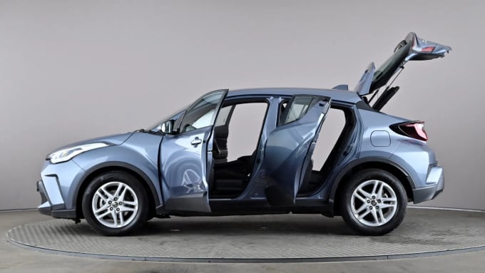 2022 Toyota C-hr